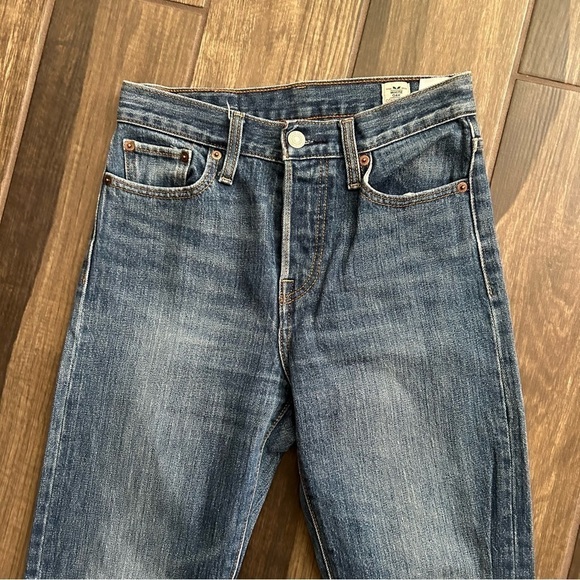 Levi’s Wedgie Icon Jeans in Classic Tint Sz 25 - Picture 4 of 9